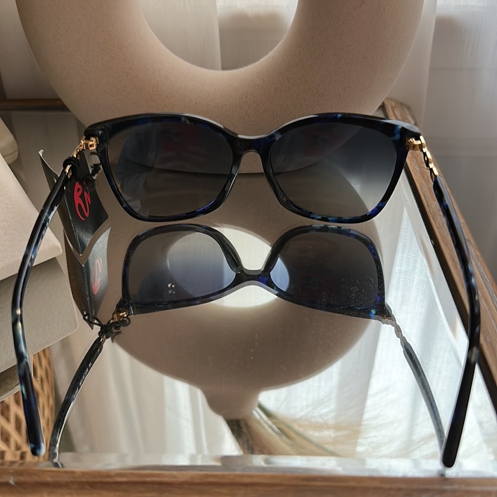 Michael Kors sunglasses - Picture 2 of 3